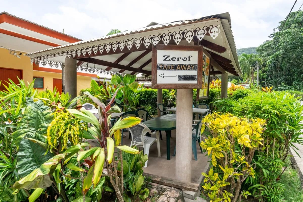 ZEROF GUESTHOUSE 2