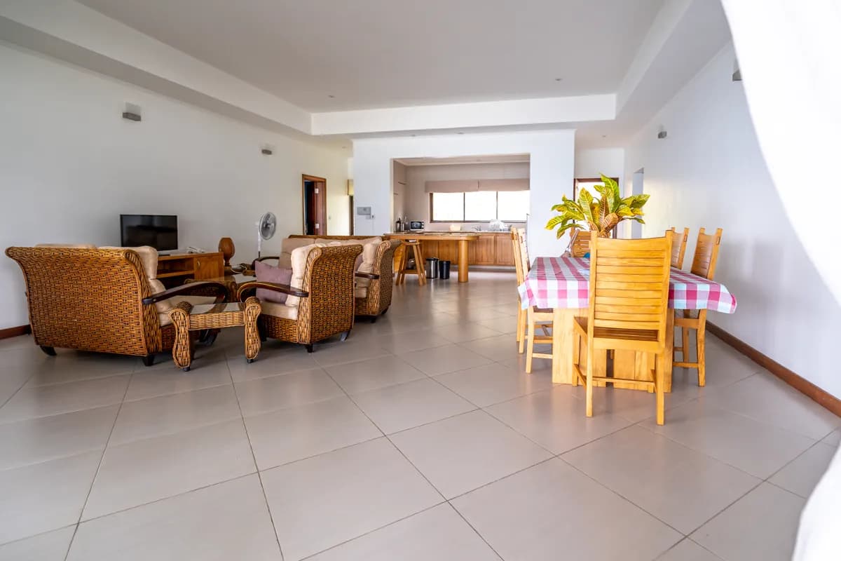 SAILFISH BEACH VILLAS 3