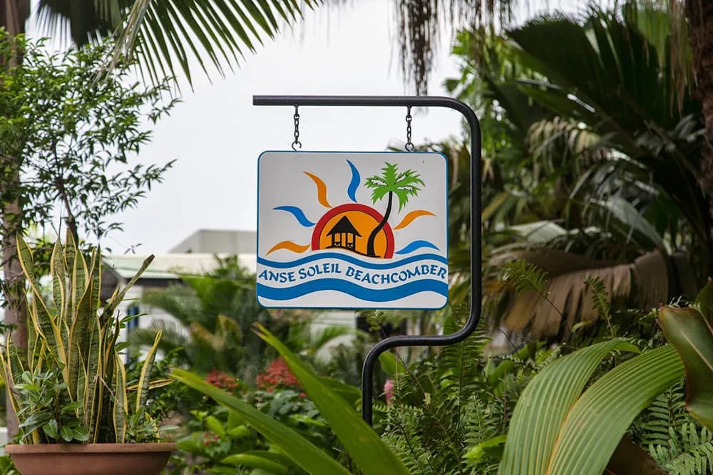 ANSE SOLEIL BEACHCOMBER 4