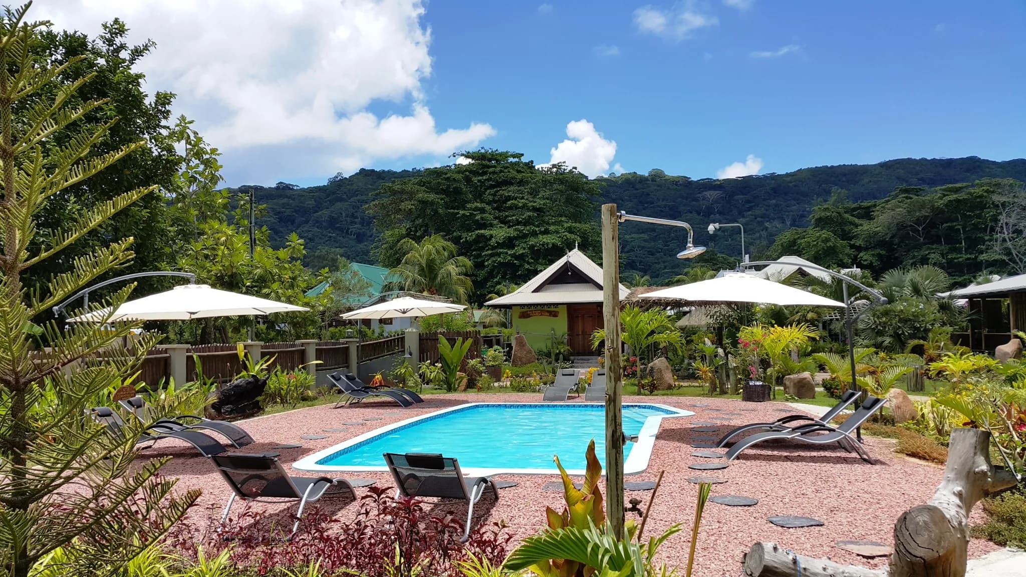 LA DIGUE HOLIDAY VILLAS