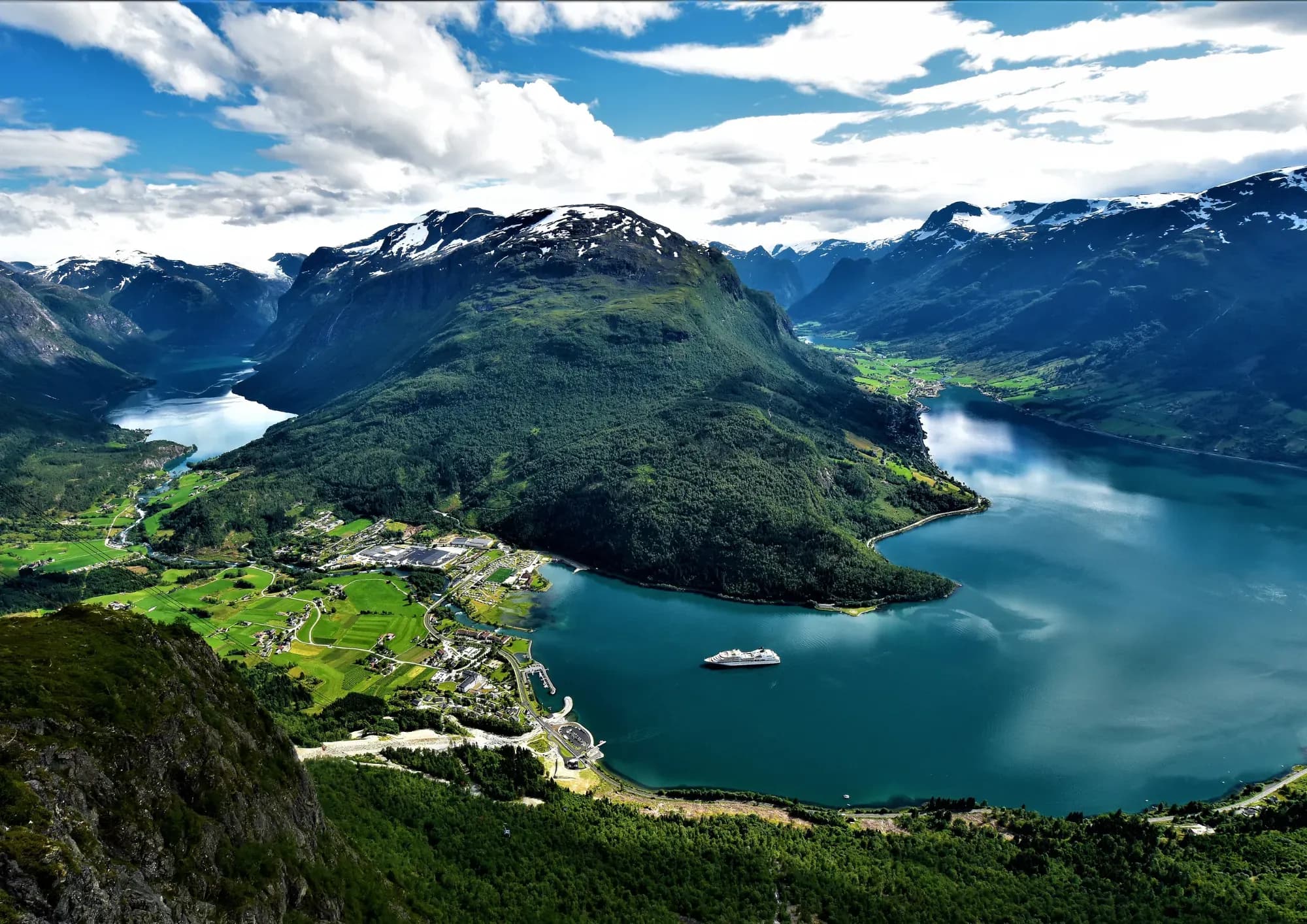 Unterwegs in Fjordnorwegen zwischen Bergen und Stavanger