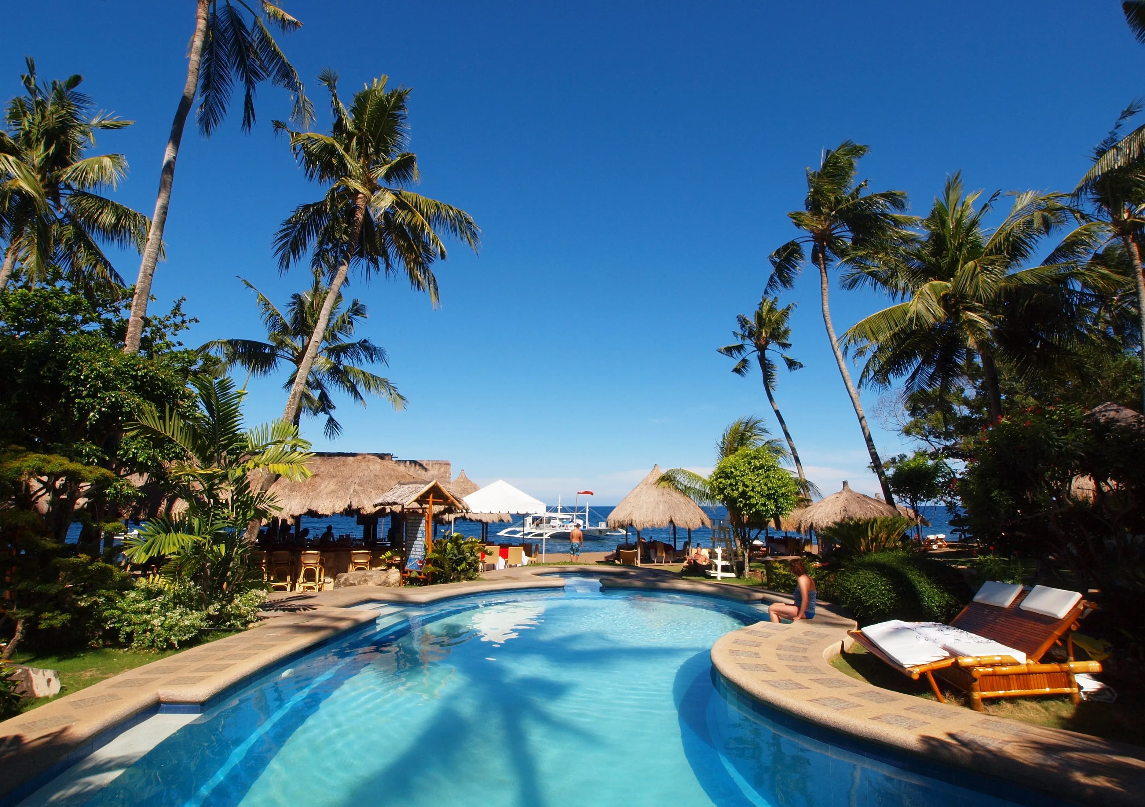Pura Vida Beach  und  Dive Resort 2