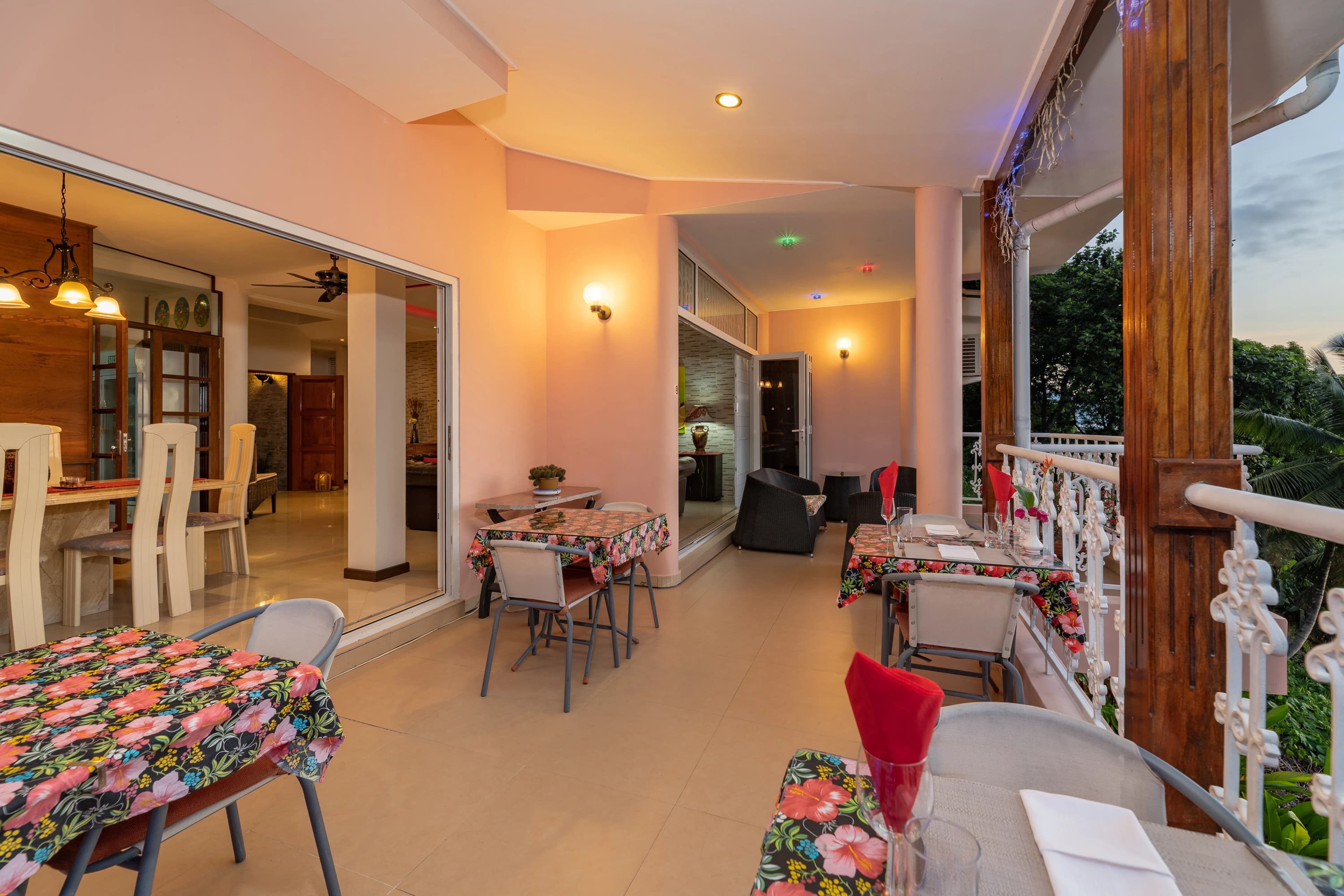 GLACIS HEIGHTS VILLAS 5