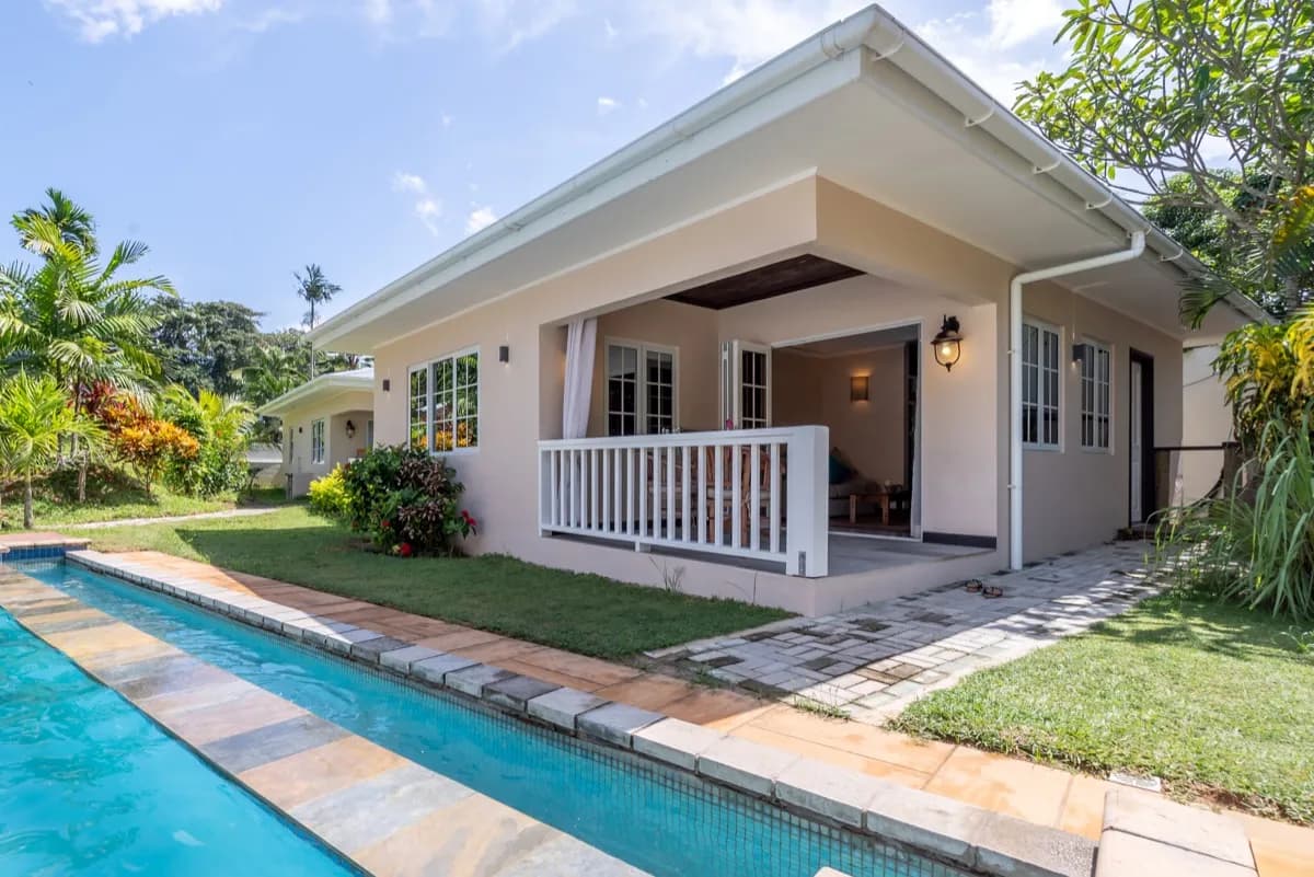 FELICIE COTTAGE  und  RESIDENCE 2