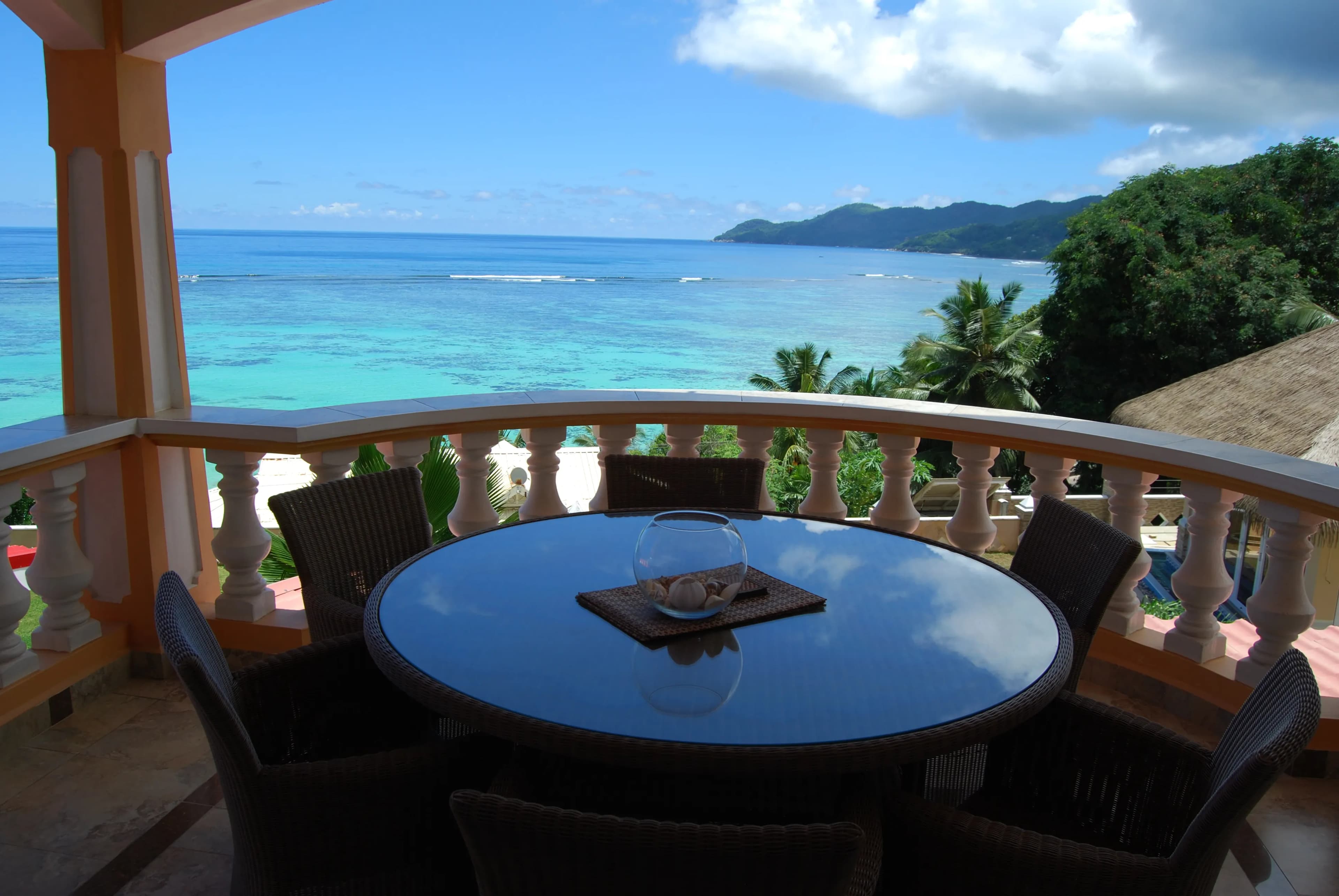 AU FOND DE MER VIEW