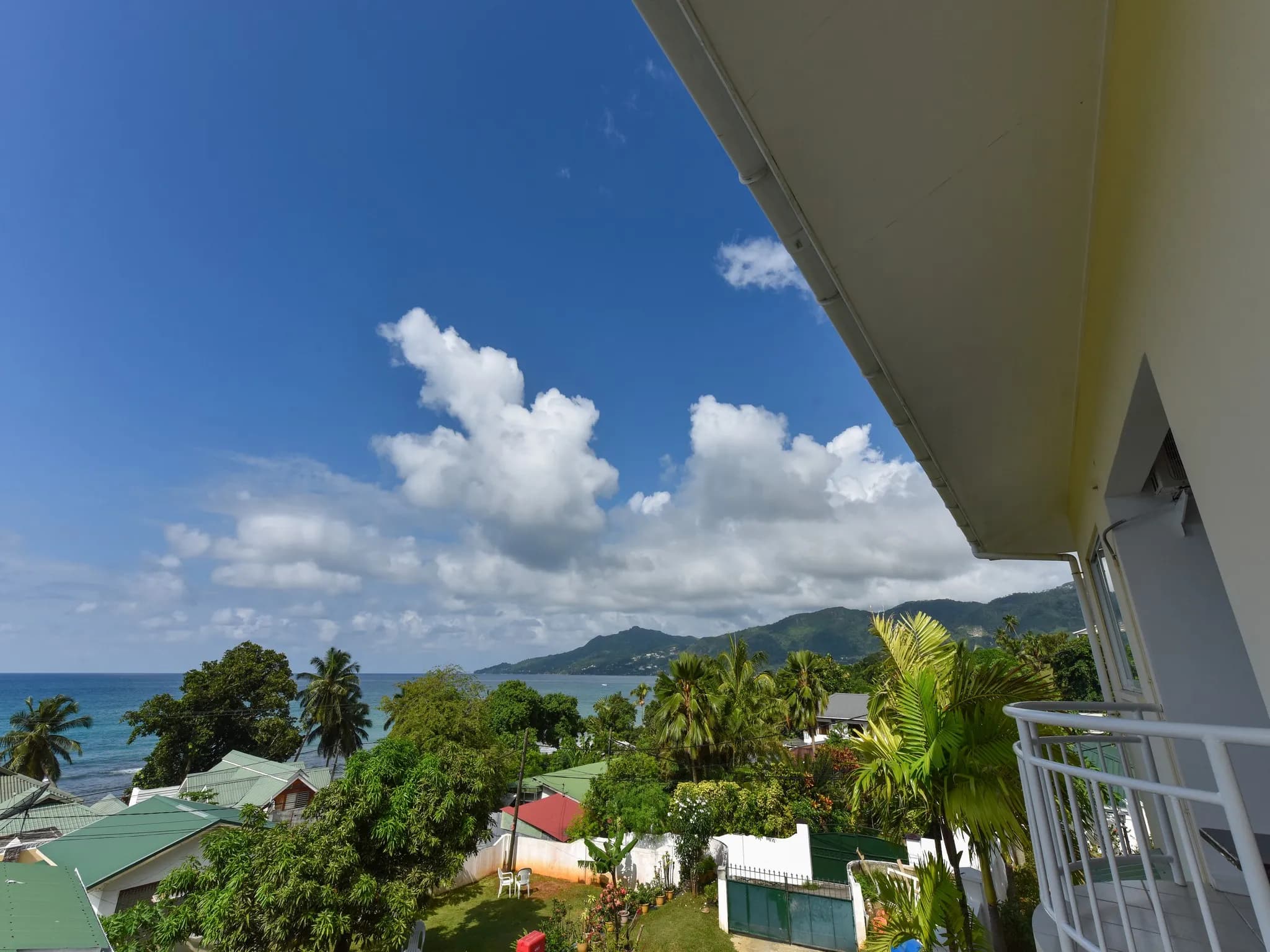 OCEANVIEW GUESTHOUSE 2