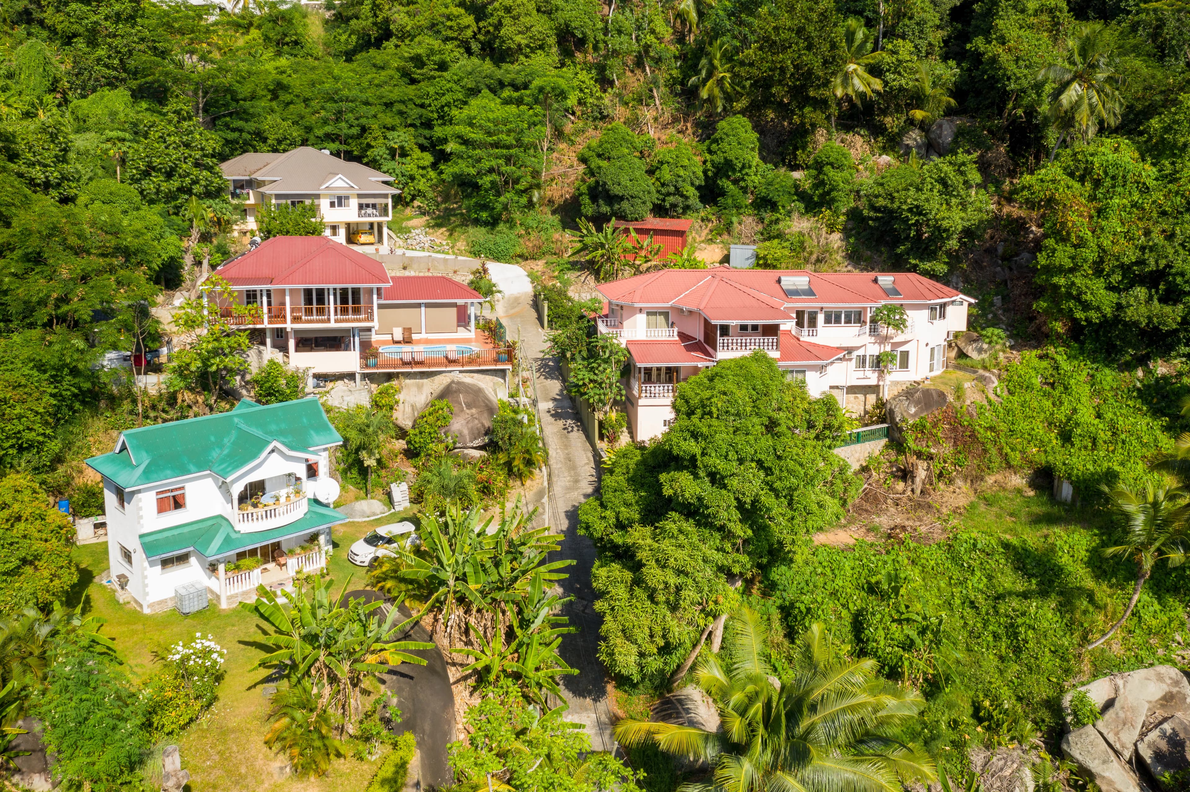 GLACIS HEIGHTS VILLAS