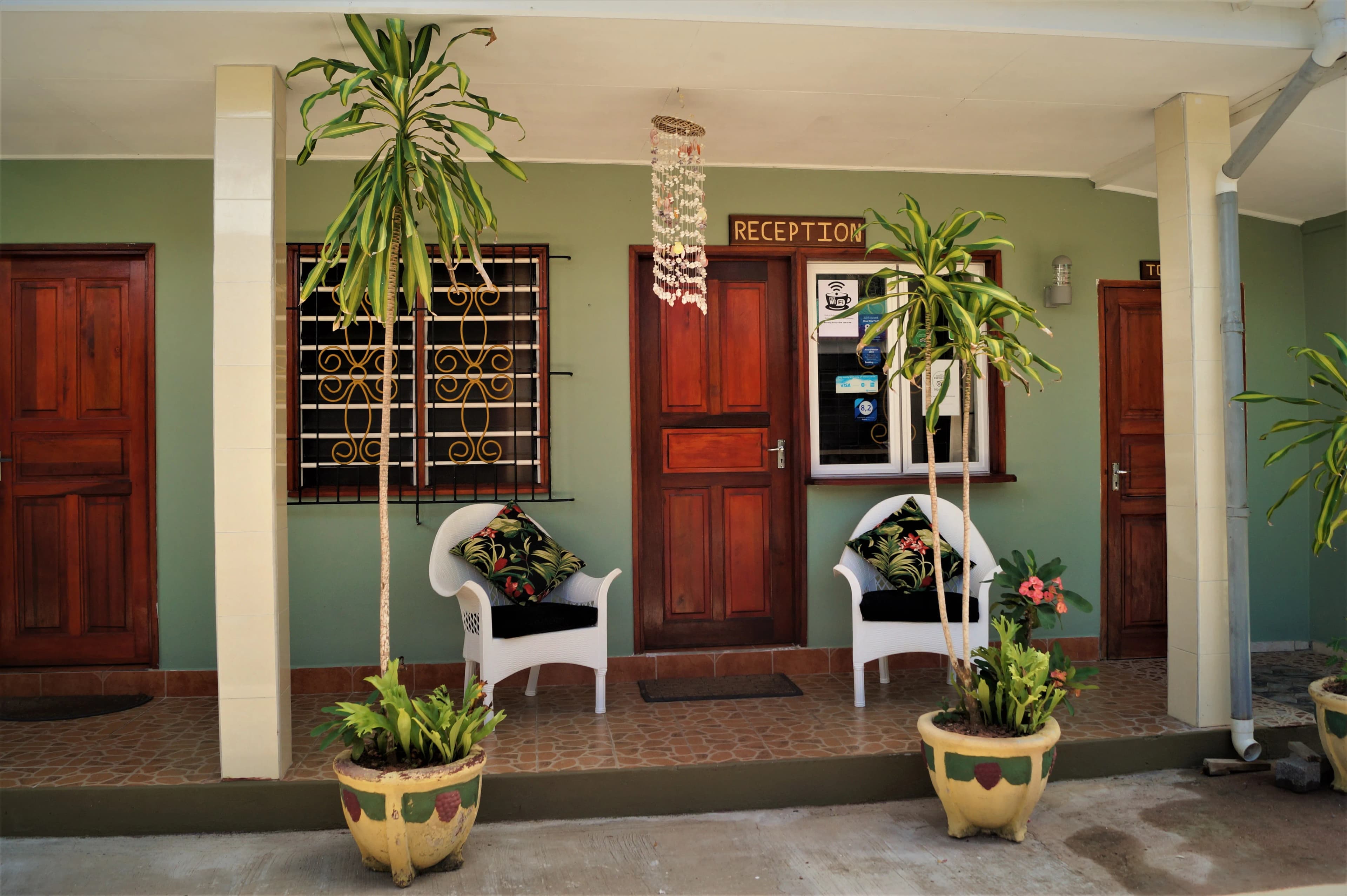 CHEZ MAY PAULE GUESTHOUSE 3