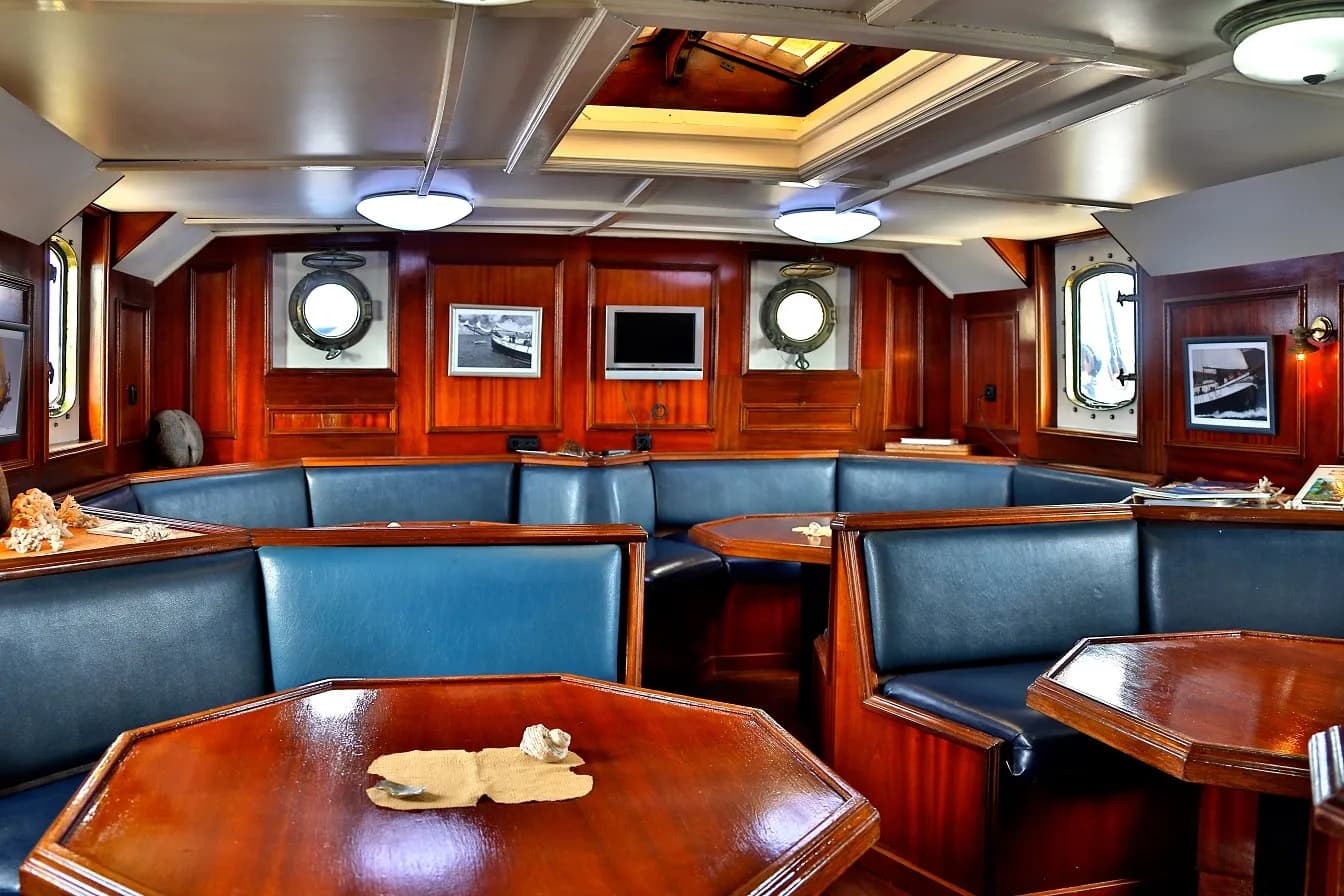 SEA PEARL 5
