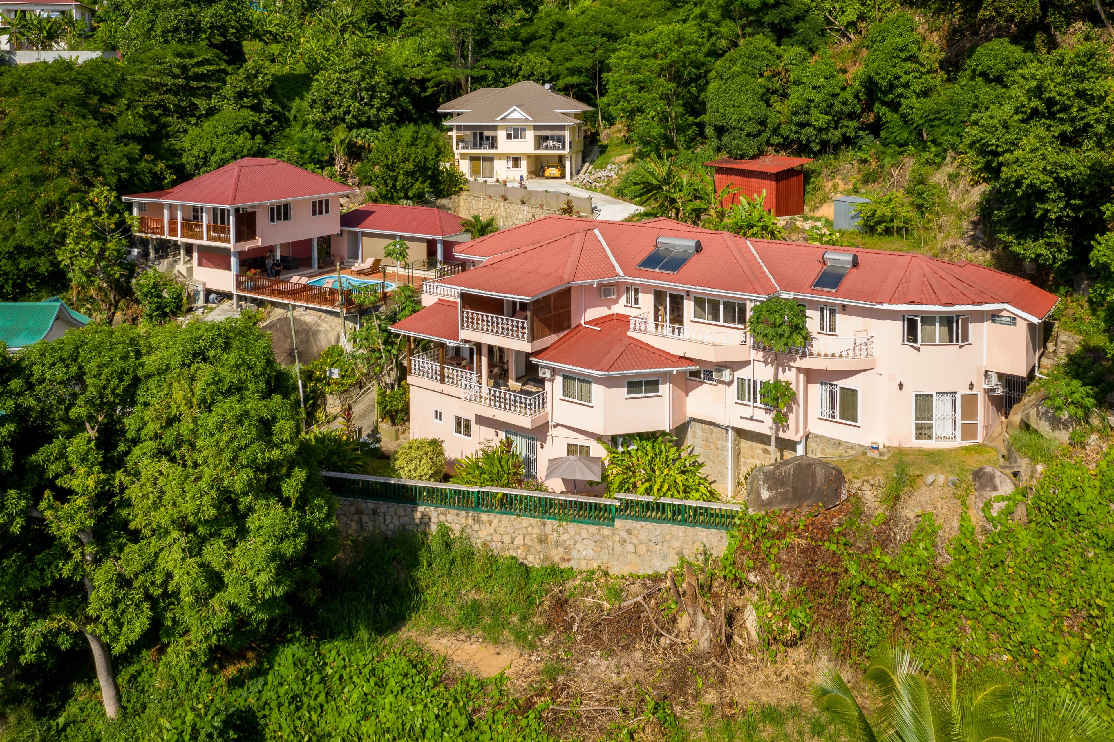 GLACIS HEIGHTS VILLAS 2
