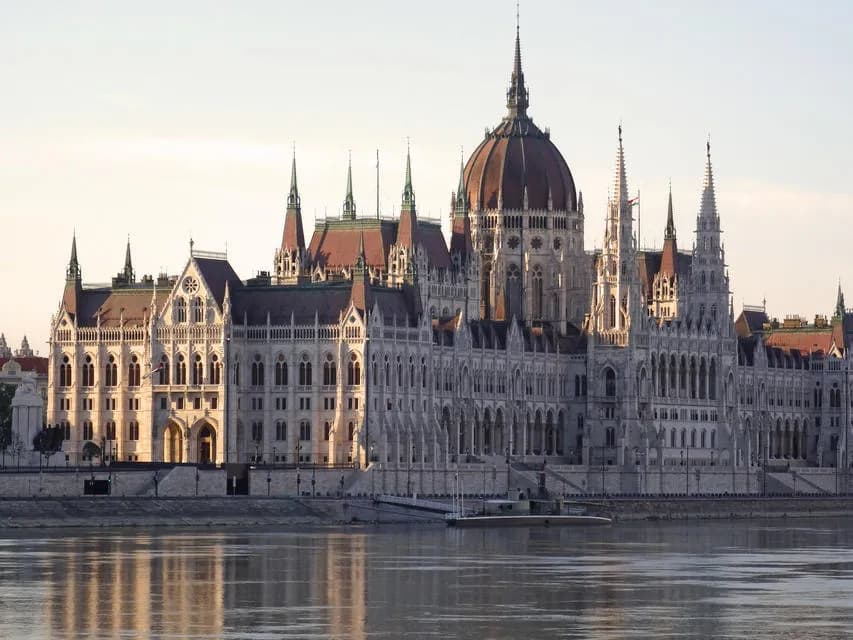 Donau-Flusskreuzfahrt mit der MS Nestroy bis Wien 3