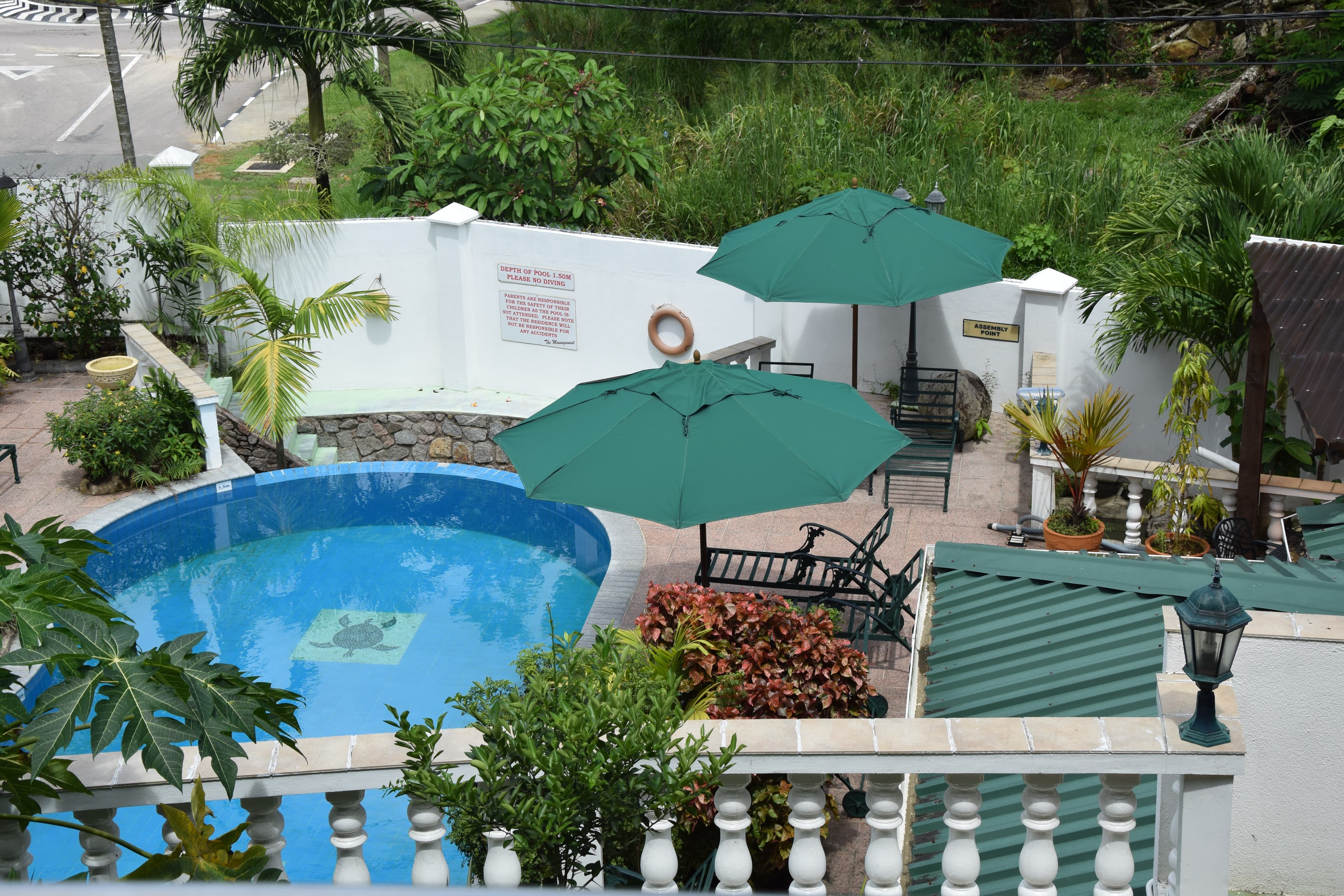 HANNEMAN HOLIDAY RESIDENCE