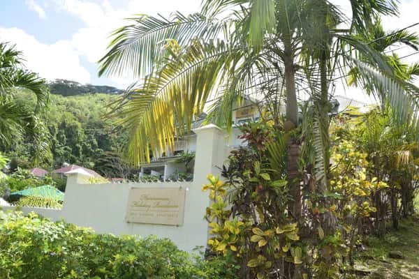 HANNEMAN HOLIDAY RESIDENCE